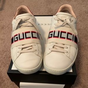Gucci Sneakers